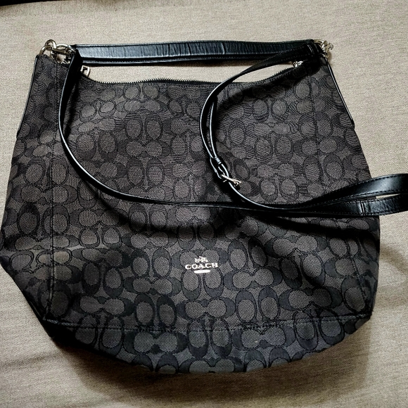 Coach Handbags - Coach Convertible Hobo Bag